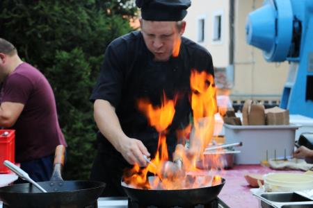 Pestro dogajanje na KUL petku in uradno odprtje Grajskega gostišča Stari grad nad Kamnikom (21)